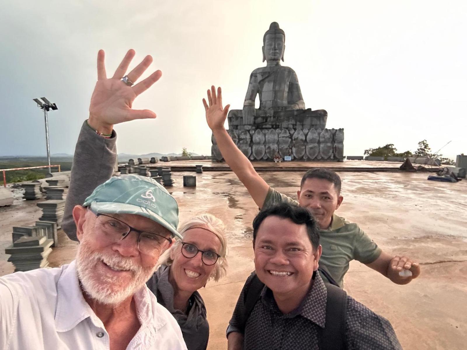 Tribal Village Homestay & Trekking Banlung Bilik gambar